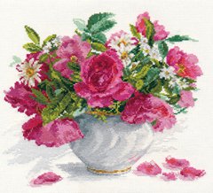 Цветущий сад: Розы и ромашки Алиса 2-25, цена 900 руб. - интернет-магазин Мадам Брошкина