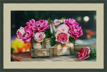 Розы в корзинке Galla Collection Л333, цена 2 136 руб. - интернет-магазин Мадам Брошкина