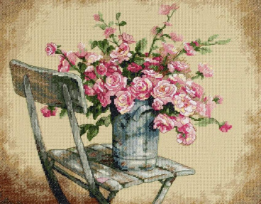 Розы на белом стуле Dimensions DMS-35187, цена 2 570 руб. - интернет-магазин Мадам Брошкина