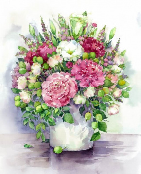 Яркие пионы с зелеными плодами в белой вазе Цветной LG025, цена 2 592 руб. - интернет-магазин Мадам Брошкина