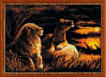 Львы в саванне Риолис 1142, цена 1 312 руб. - интернет-магазин Мадам Брошкина