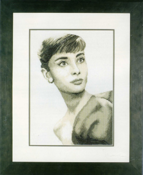 Audrey Hepburn  Lanarte PN-0008255, цена 3 546 руб. - интернет-магазин Мадам Брошкина