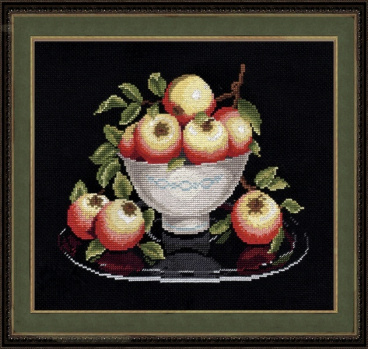 Яблоки в вазе Овен 594, цена 621 руб. - интернет-магазин Мадам Брошкина
