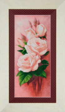 Чайные розы Чаривна Мить Б-688, цена 1 186 руб. - интернет-магазин Мадам Брошкина