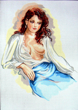 Задумчивая леди в шелковой блузе Soulos 10.534, цена 2 581 руб. - интернет-магазин Мадам Брошкина