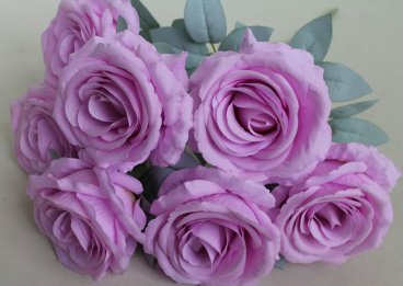 Фиолетовые розы Molly KM0929, цена 527 руб. - интернет-магазин Мадам Брошкина